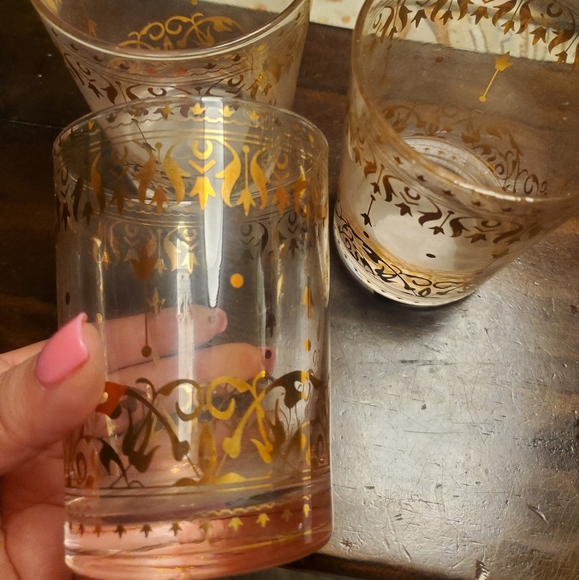 Pottery Barn set of 3 glasses - Picture 5 of 5